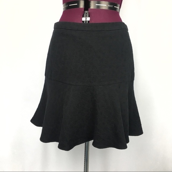 Halogen Dresses & Skirts - Halogen Black Mini Skirt Fit & Flare Size 10